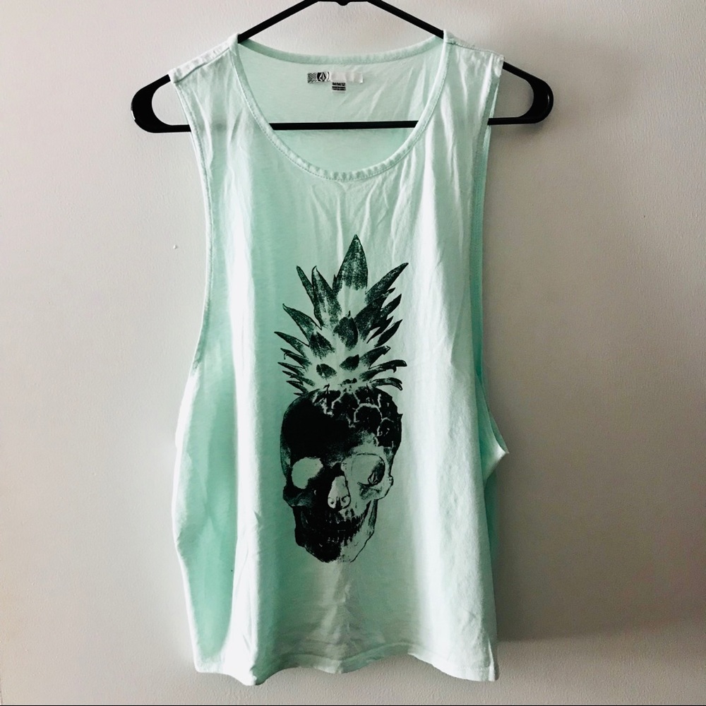 Hurley Women’s Muscle Tank 💕 Size M 12